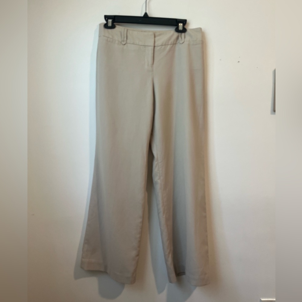 LOFT Petites Tan Trousers Size 6P In Great Condition